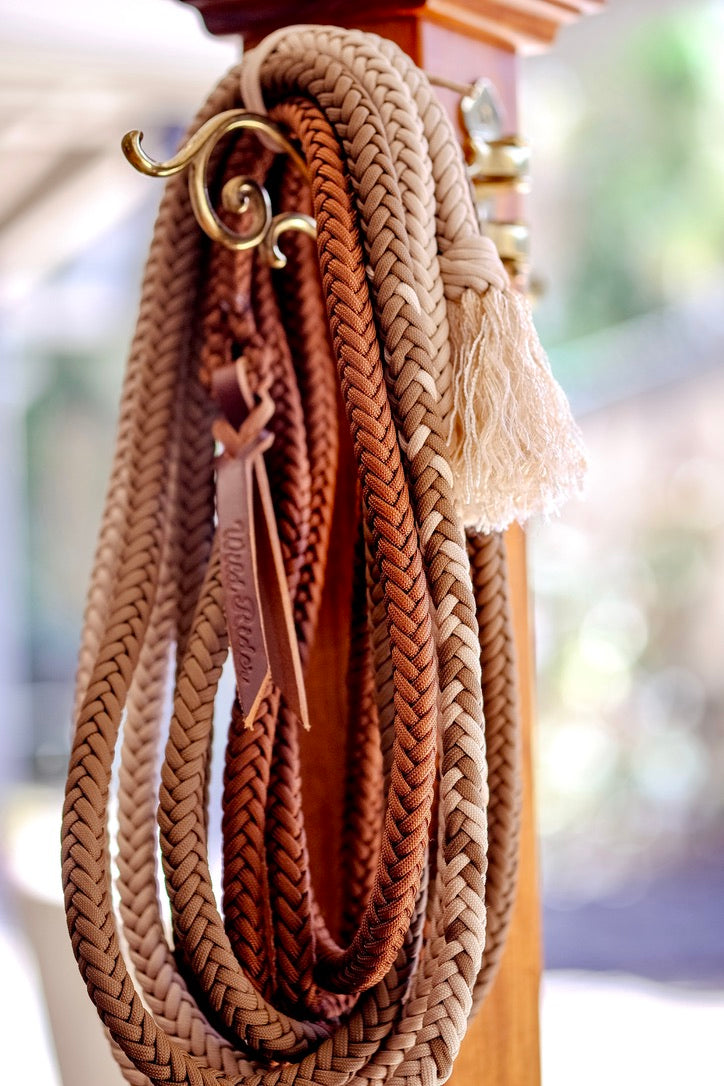 Ombré Paracord Mecate, "Aruna", 8 Strand