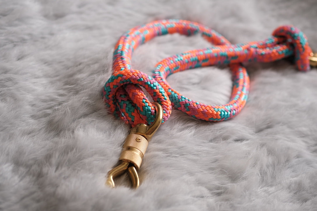 Float / Cross Tie
