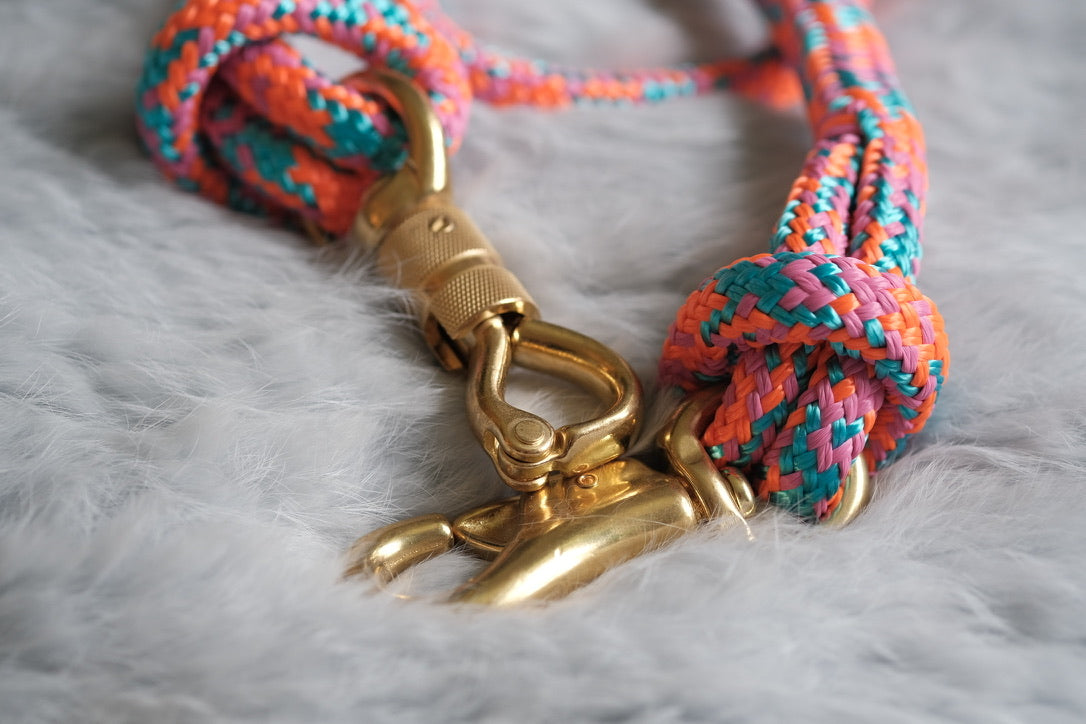Float / Cross Tie