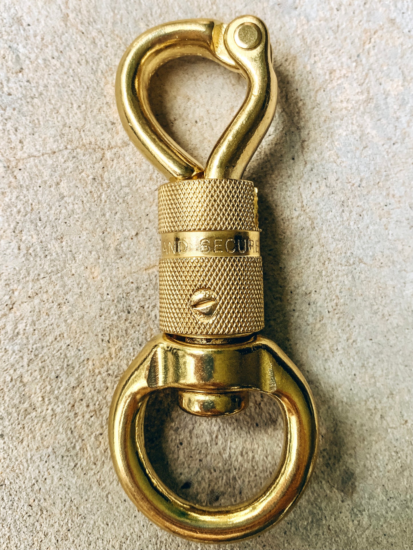 Brass Round Twist Lock Snap - For Lead Rope freeshipping - Wild Rider