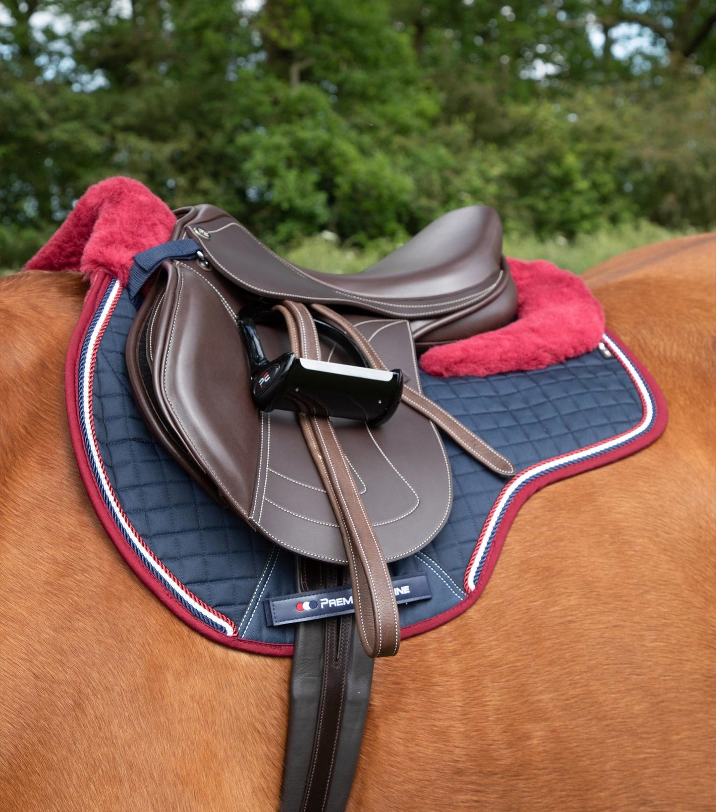 Close Contact Merino Wool European Saddle Pad - GP/Jump Square