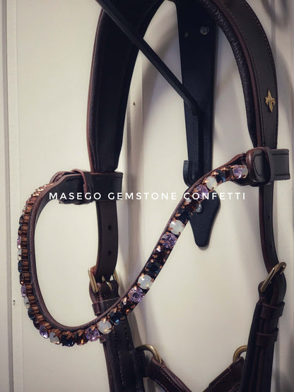 Bit and bitless bridles, halters, riding tights, swarovski browbands and much more